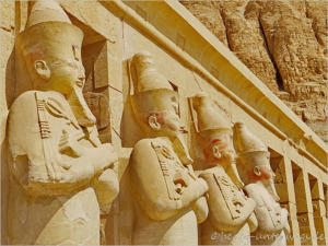 Hatschepsut als Jenseitsherrscher Osiris, Deir el Bahri, Aegypten