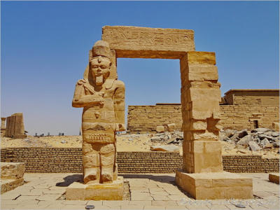Tempelanlage am Nassersee, Aegypten