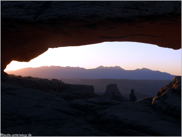 Canyonlands National Park, Mesa Arch zum Sonnenaufgang