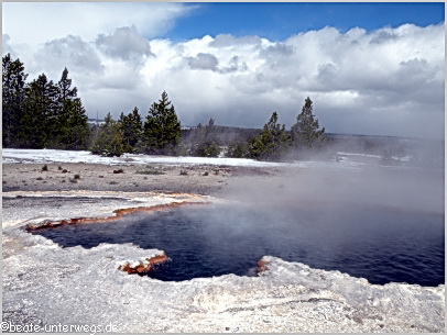 Yellowstone National Park, Suprise Pool