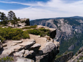 Taft Point Trail, Yosemite NP, CA