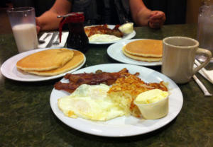 Frühstück im Virgin River Hotel + Casino, Mesquite, NV