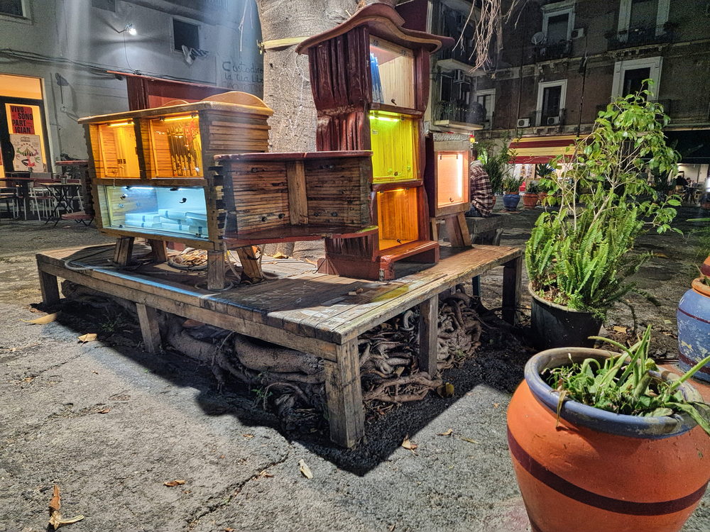 freie Bücherecke in Catania